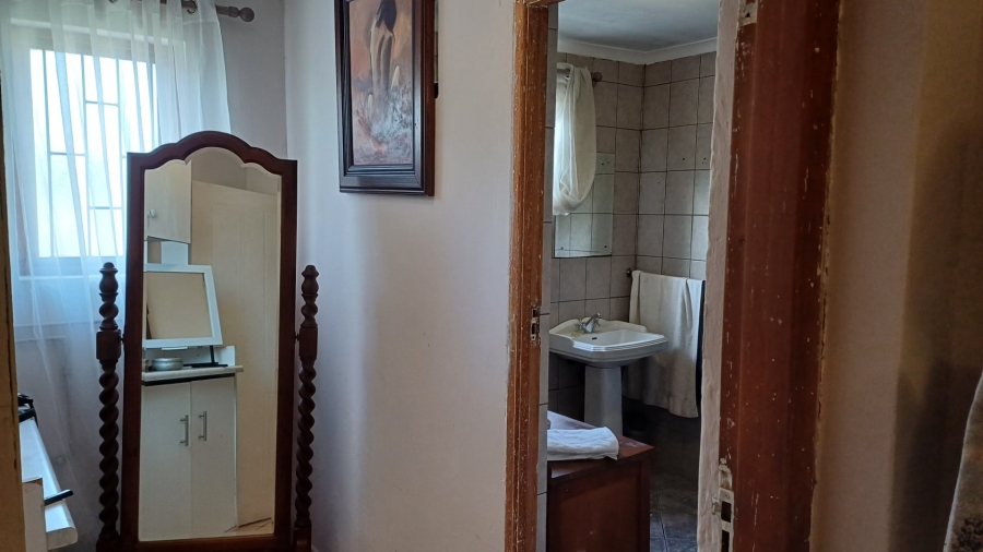  Bedroom Property for Sale in Bodorp Western Cape